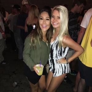 Meet your Posher, Toni