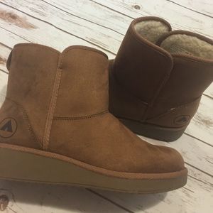 AIRWALK Sherpa Lined Boots