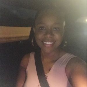 Meet your Posher, Luvenia