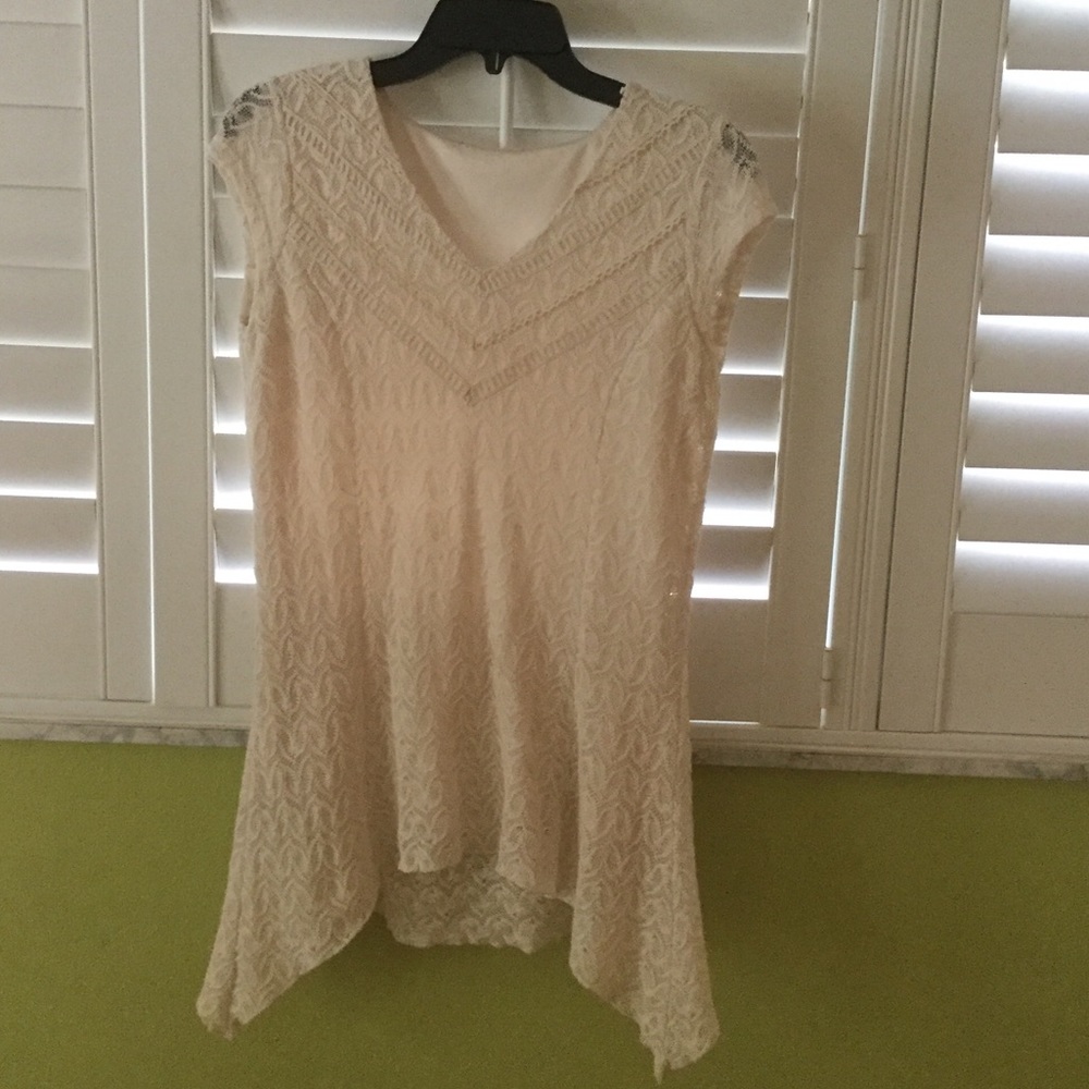 Off white short sleeve lace blouse