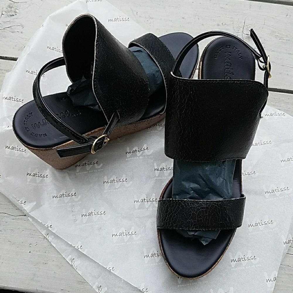 SIZE 9 LEFT DANTE WEDGE SANDAL - Picture 3 of 8