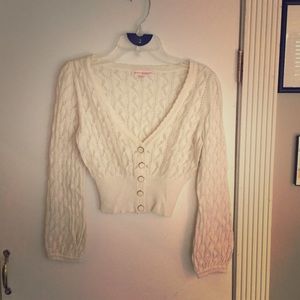 Cropped sweater