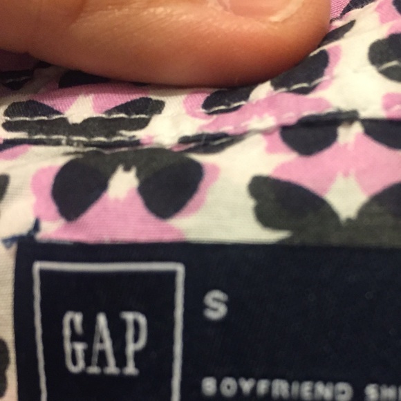 GAP Button Up Shirt Butterflies Print 💋🦋 - Picture 5 of 7