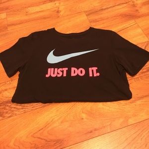 Womens Nike T-shirt