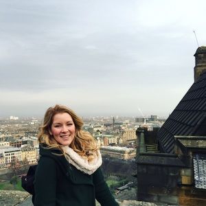 Meet your Posher, Emma