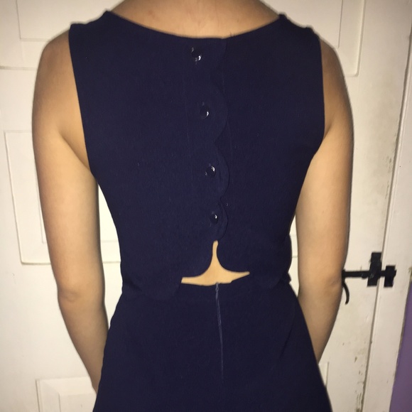 Navy scalloped romper - Picture 2 of 4