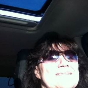 Meet your Posher, Tina