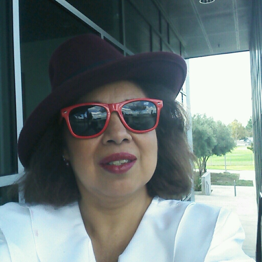 Meet your Posher, Ana