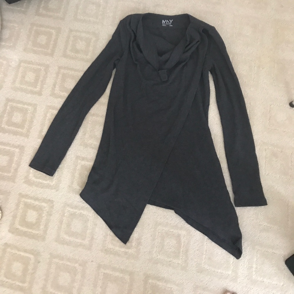 Workout sweater