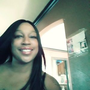 Meet your Posher, Simone