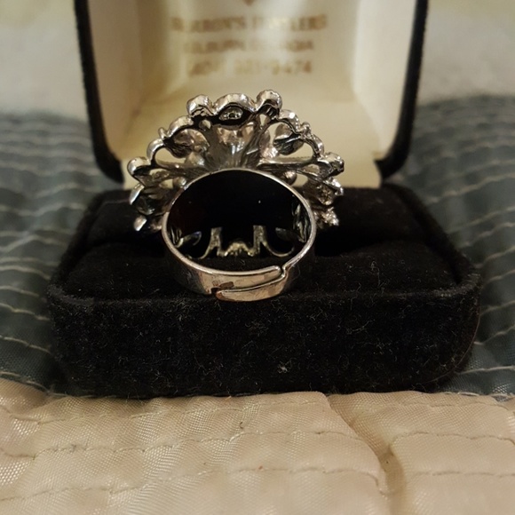 Ring - Picture 2 of 2