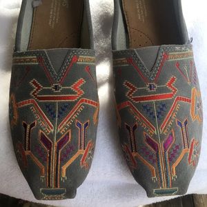 Toms!! Brand new! Special edition toms!