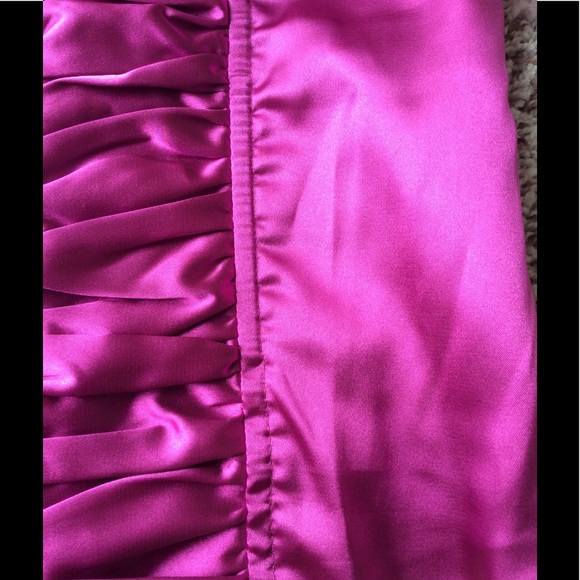 💋 Satin Bustier Top 💋 - Picture 3 of 5