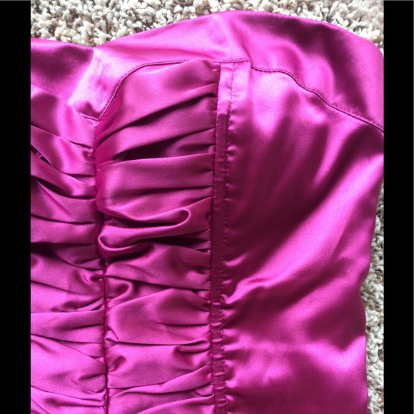 💋 Satin Bustier Top 💋 - Picture 4 of 5