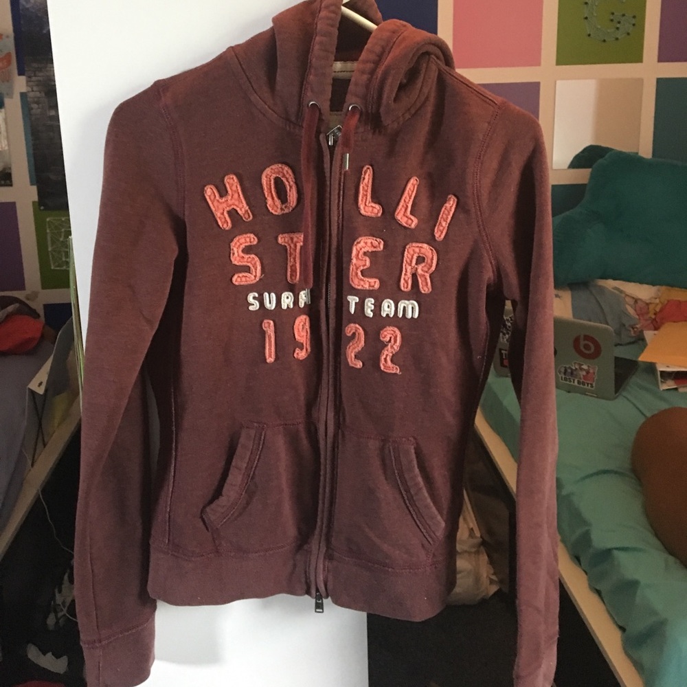 Maroon hooded zip up sweater
