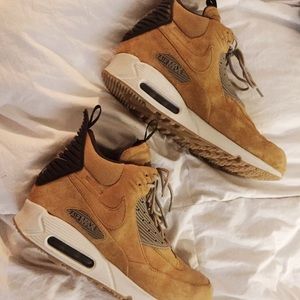 Nike Air Max 90 Sneakerboot Winter Suede