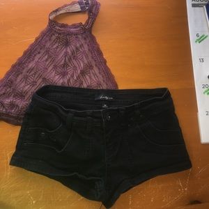 Forever 21 size 26 SHORT black shorts! 🖤