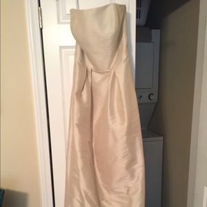 1 HOUR SALE!! Alfred Sung dress