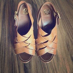 size 9 Tory Burch brown leather heels