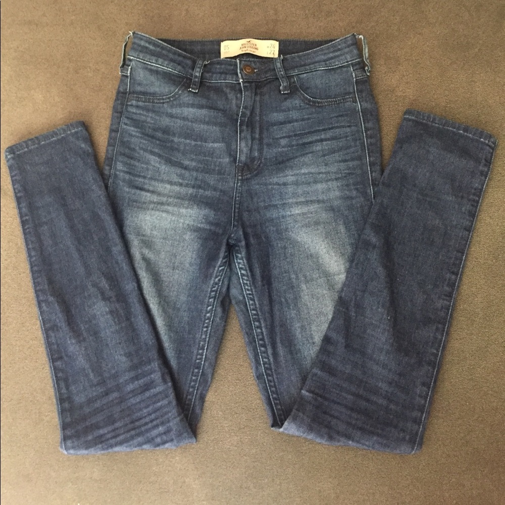 Hollister - High Rise Dark Wash Jeans