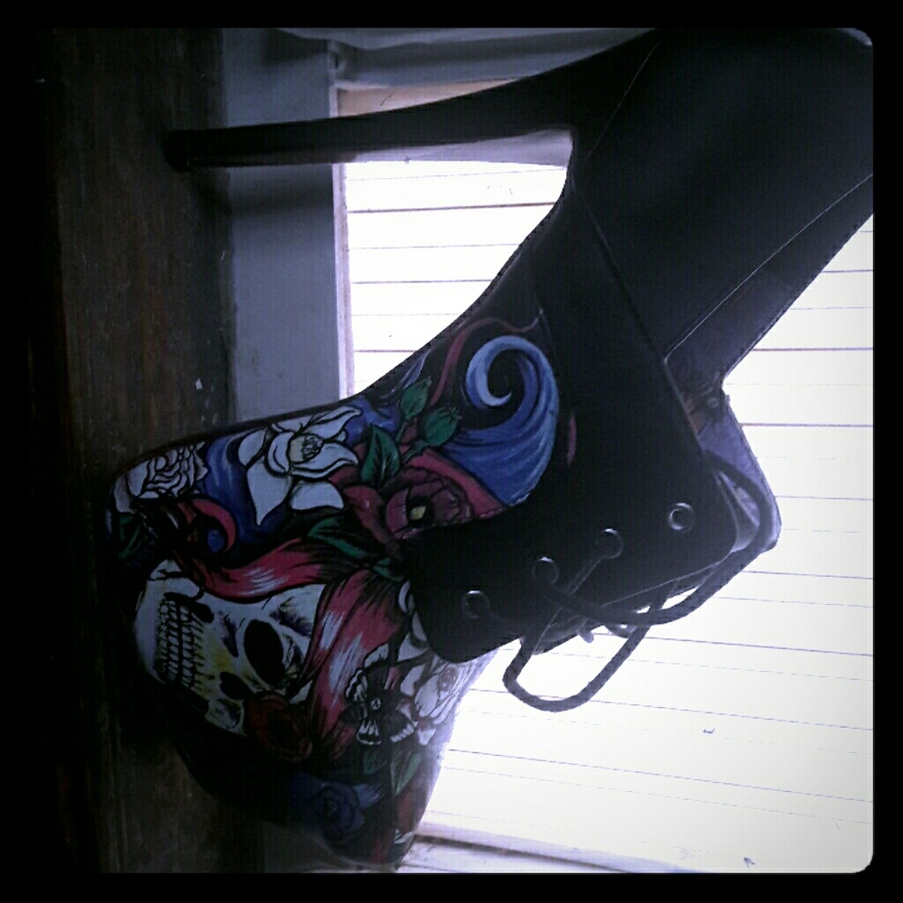 Platform heels goth