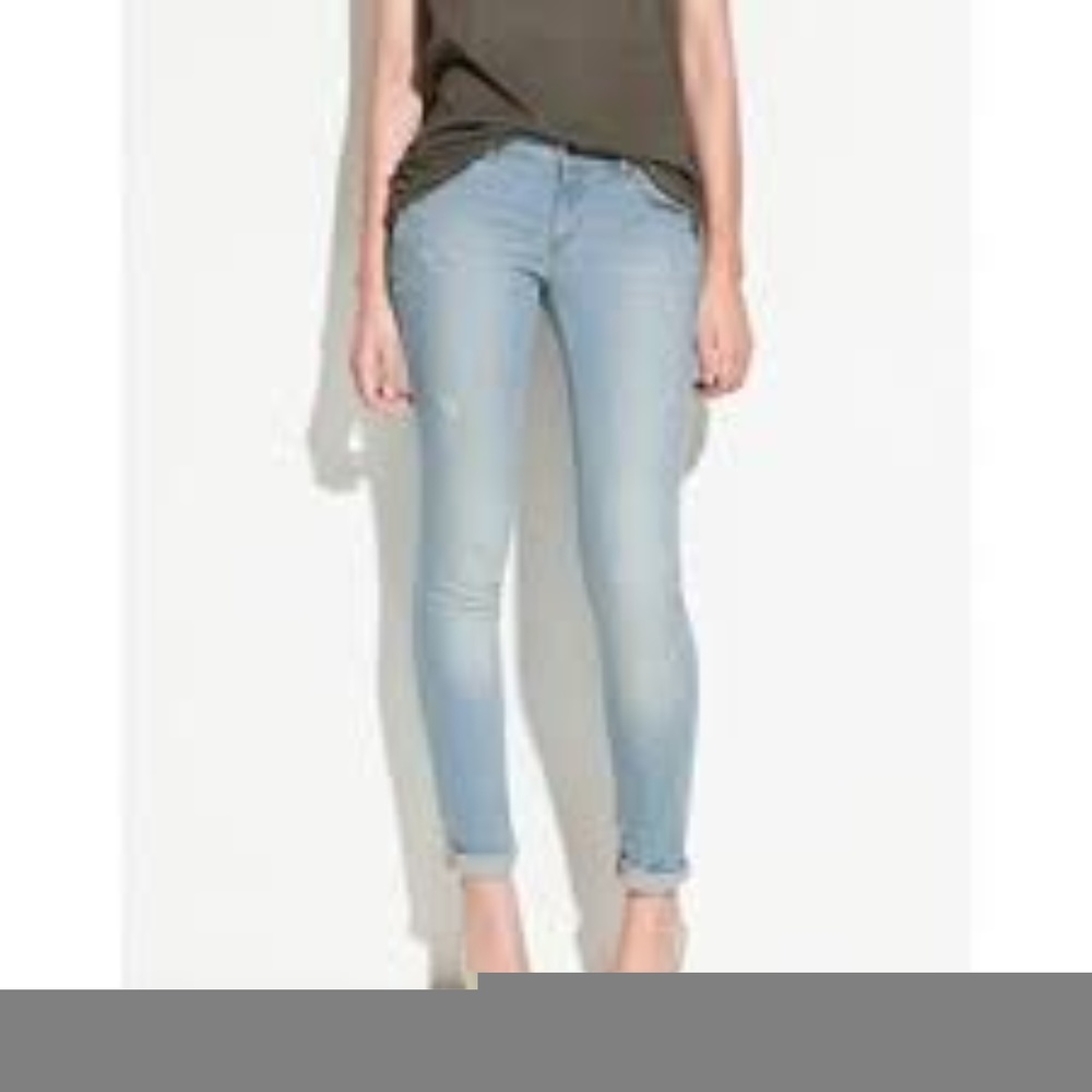 light wash Zara denim