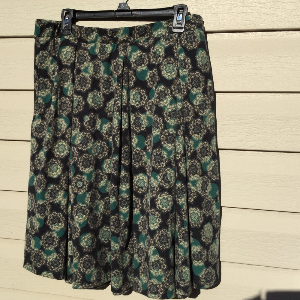 FINAL MARKDOWN 🌺LuLaRoe Madison Skirt   2xl