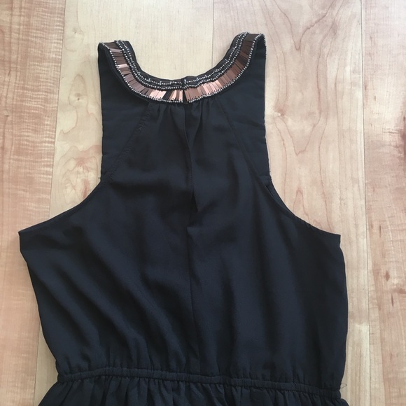 Black dress with beading and embroidered detail - Picture 3 of 4