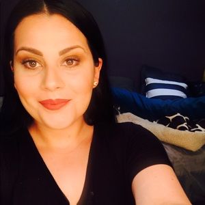 Meet your Posher, Amber