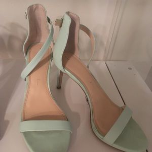 Banana Republic Shoes worn once size 6.5