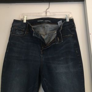 Like New Old Navy Sculpt 14 Standard