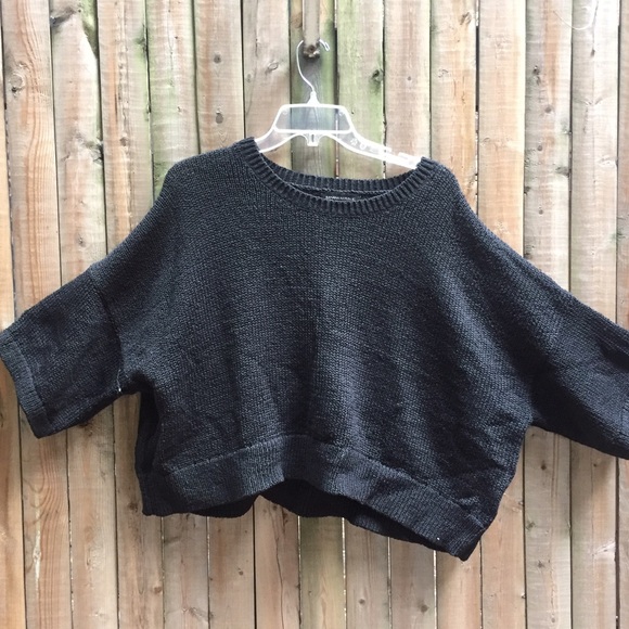 Banana Republic Tops - Banana Republic Cropped Sweater