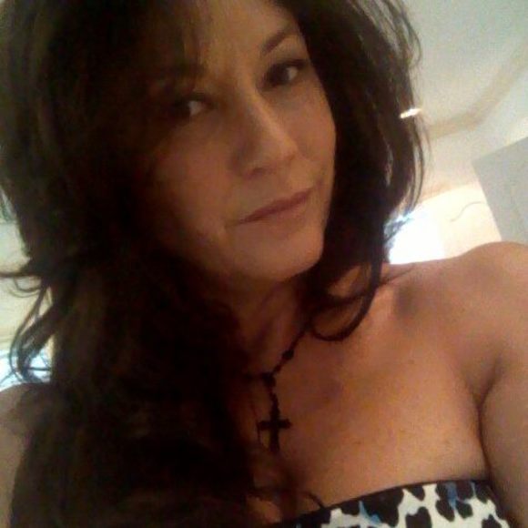 Meet your Posher, Linda - Picture 1 of 1