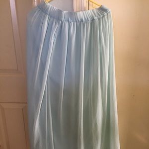 Zara pastel light green skirt