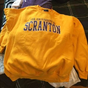 University of Scranton Sweatshirt Large