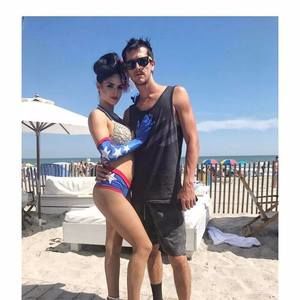 Meet your Posher, Robertalexander