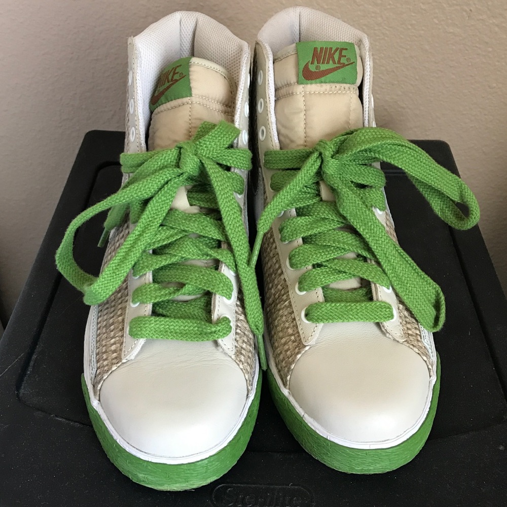 Women's Nike Blazer