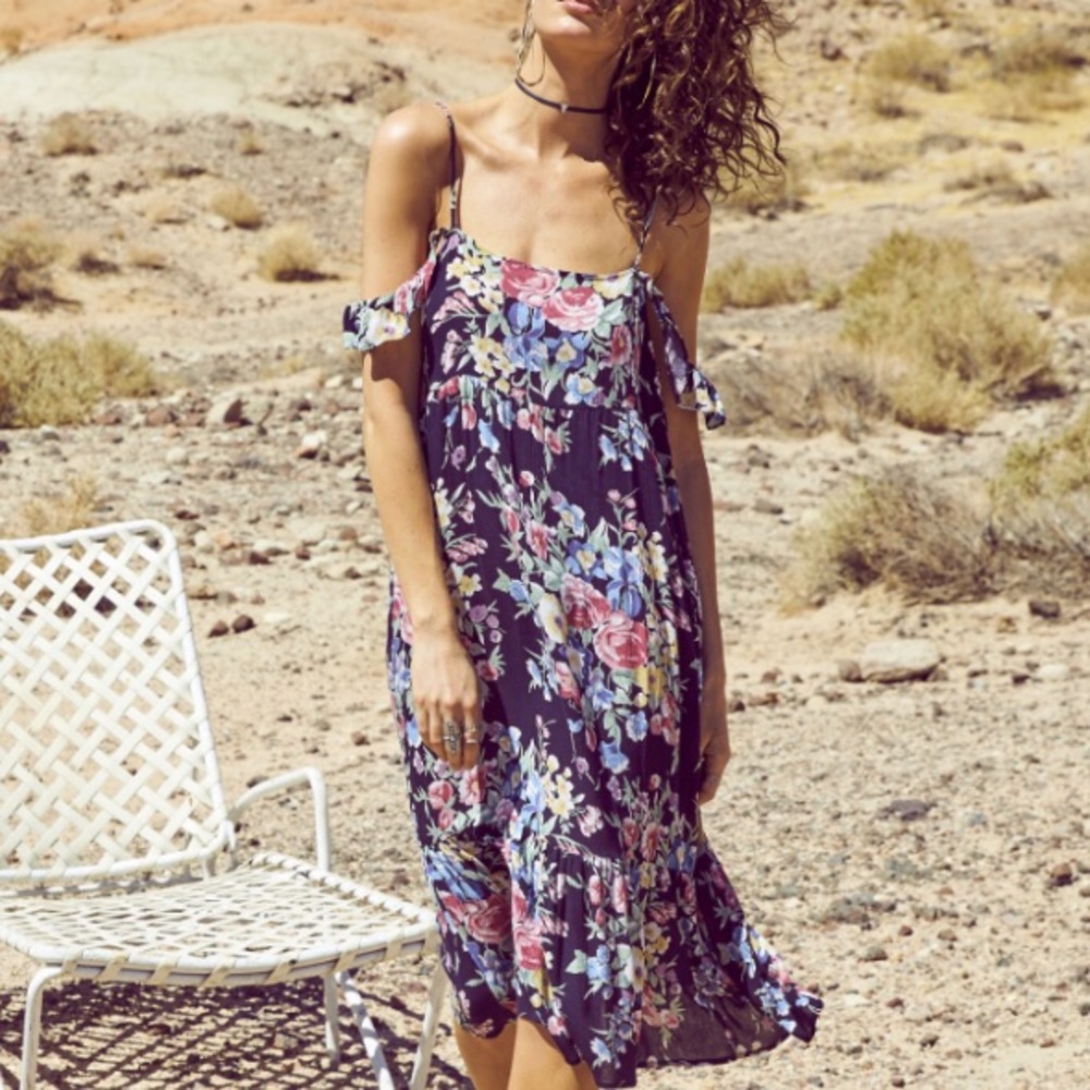 Auguste Beach House Strappy Bambi Bloom Black