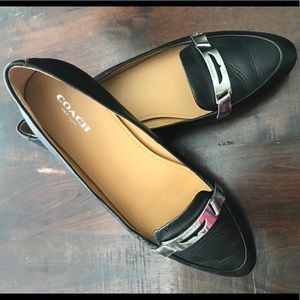Coach black pebble leather 'Ruthie' flat