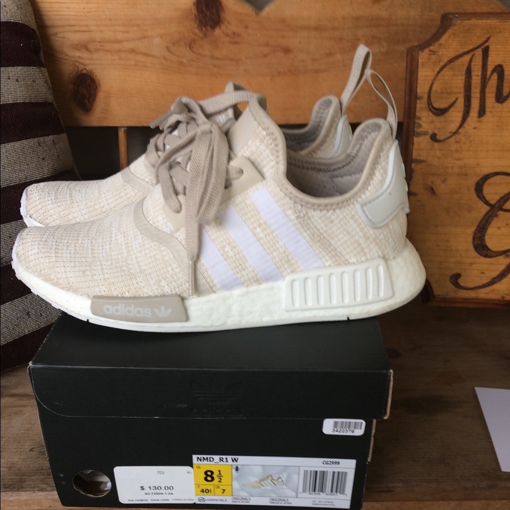 🎉SOLD🎉Women's adidas nmd
