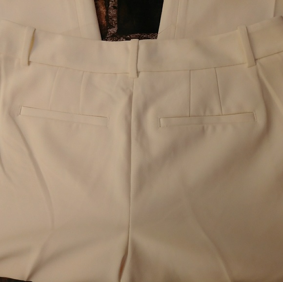 White House Black Market Crop Pants (4R) - Picture 4 of 4