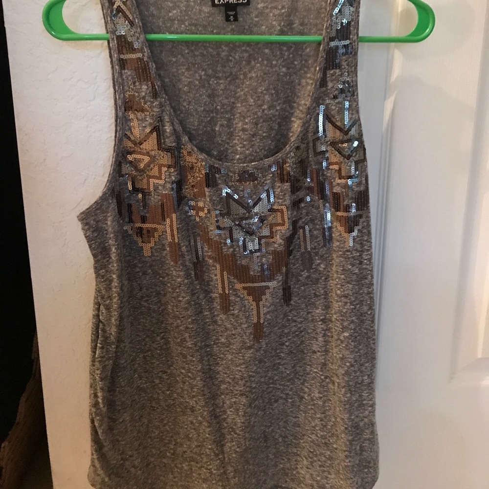 Express women's medium