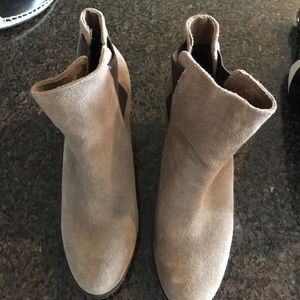 Brand New Vince Camuto