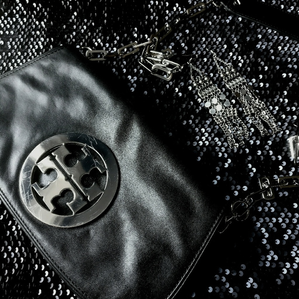 TORY BURCH Black Genuine leather Crossbody bag