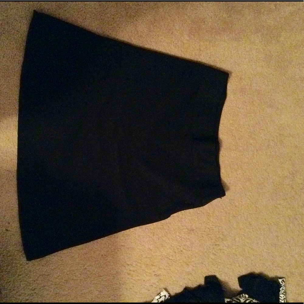 Black skirt