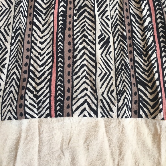 Blush and navy patterned dress, great condition - Picture 2 of 4