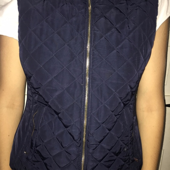 Navy quilted vest - Picture 4 of 4