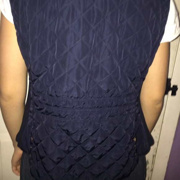 Navy quilted vest - Picture 3 of 4
