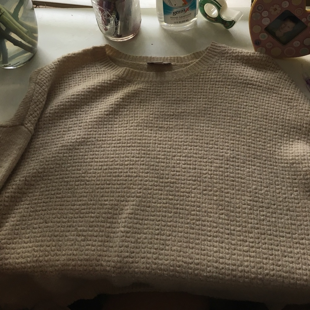 gap tan sweater