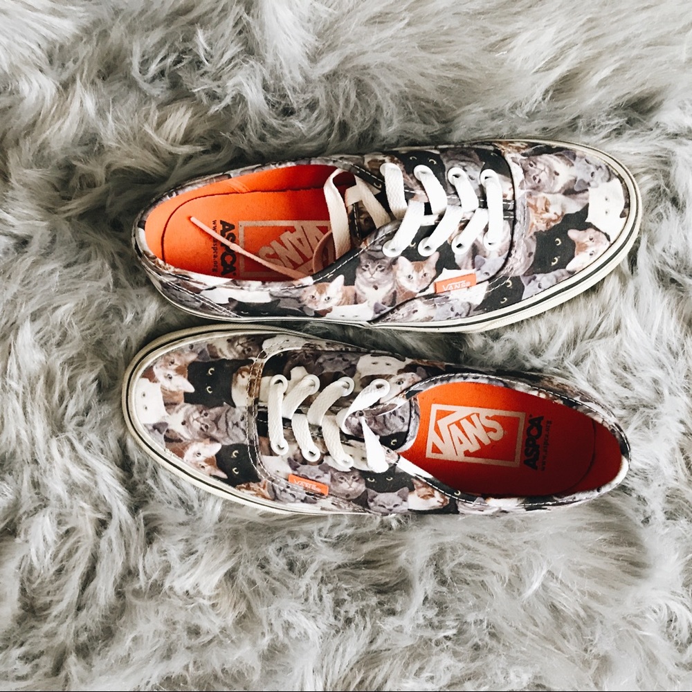Cat vans